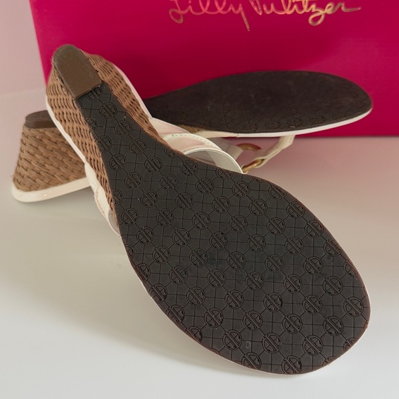 Lilly Pulitzer McKim Wedge Sandals with Gold Detail - Picture 4 of 4